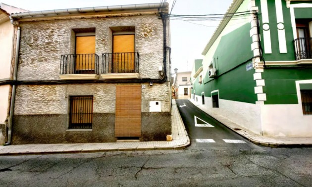 Townhouse - Resale - Pinoso - Pinoso Centro