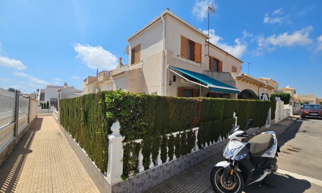 Townhouse - Resale - Playa Flamenca - Serena