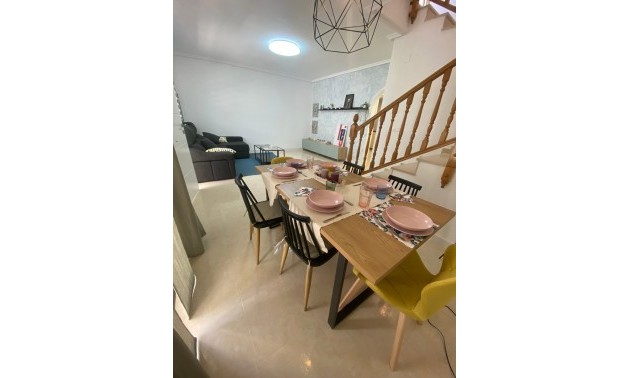 Townhouse - Resale - San Miguel De Salinas - San Miguel de Salinas Centro