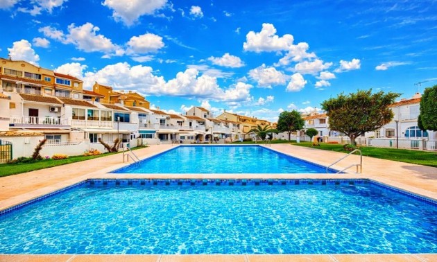Townhouse - Resale - Torrevieja - Torrevieja Centro