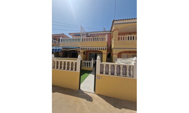 Townhouse - Resale - Torrevieja - Torrevieja Centro