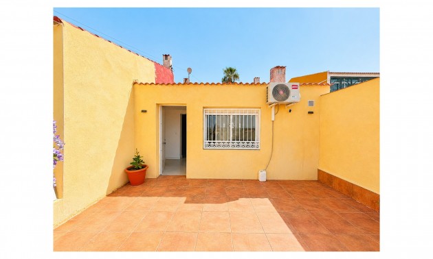 Townhouse - Resale - Torrevieja - Torrevieja