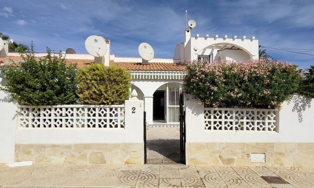 Townhouse - Resale - Villamartin - Villamartin