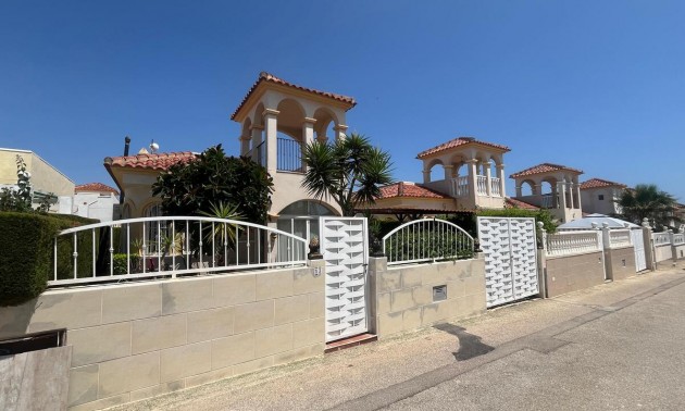 Villa - A Vendre - Algorfa - Algorfa