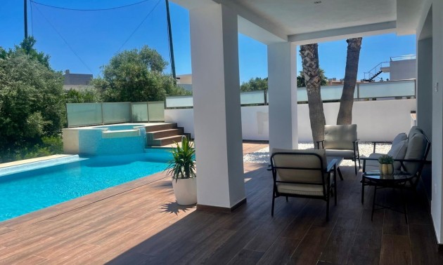 Villa - A Vendre - Alicante - Alicante Centro