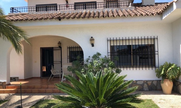Villa - A Vendre - Cabo Roig - Cabo Roig