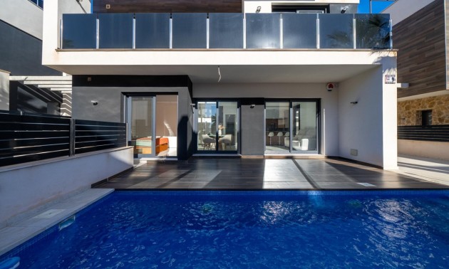 Villa - A Vendre - Cabo Roig - Cabo Roig