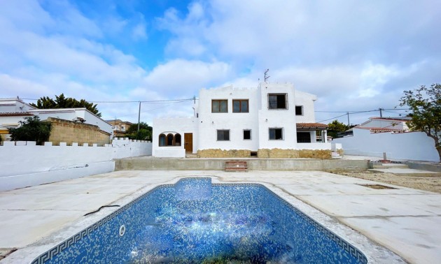 Villa - A Vendre - Calpe - Calpe Centro