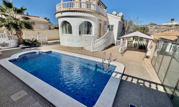 Villa - A Vendre - Ciudad Quesada - CSPR-36218