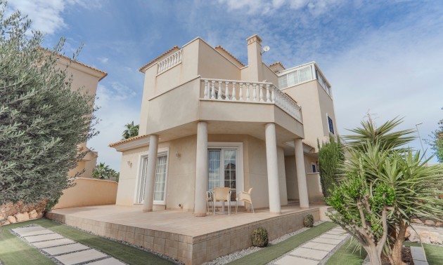 Villa - A Vendre - Guardamar Del Segura - El Raso