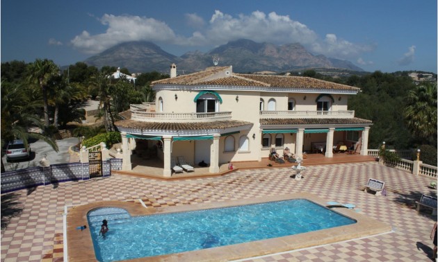 Villa - A Vendre - l'Alfas del Pi - L'Alfás del Pi Centro