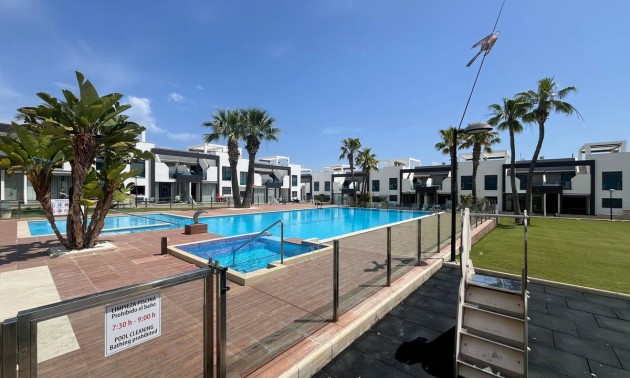 Villa - A Vendre - La Zenia - La Zenia