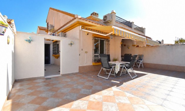 Villa - A Vendre - La Zenia - La Zenia
