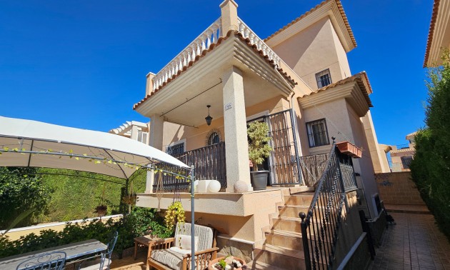 Villa - A Vendre - Los Altos - Royal Park