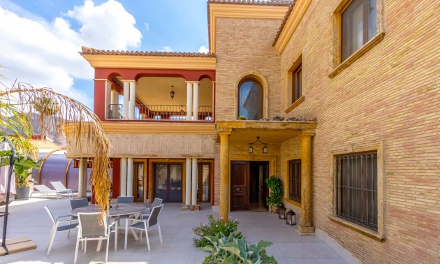 Villa - A Vendre - Orihuela - Orihuela