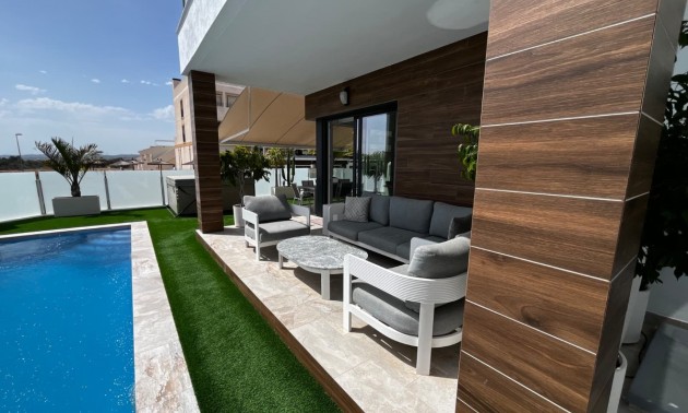 Villa - A Vendre - Orihuela - Vistabella Golf Resort