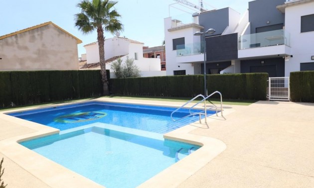 Villa - A Vendre - Pilar de la Horadada - Pilar de la Horadada Centro