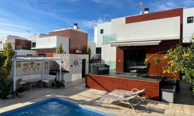 Villa - A Vendre - Polop - Polop Centro