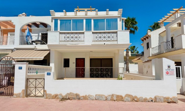 Villa - A Vendre - Rojales - Ciudad Quesada