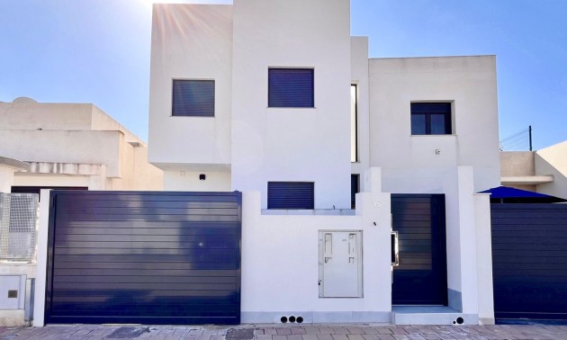 Villa - A Vendre - San Pedro del Pinatar - San Pedro del Pinatar