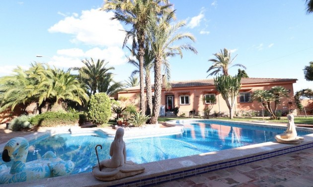 Villa - A Vendre - Torrevieja - CSPX-92084