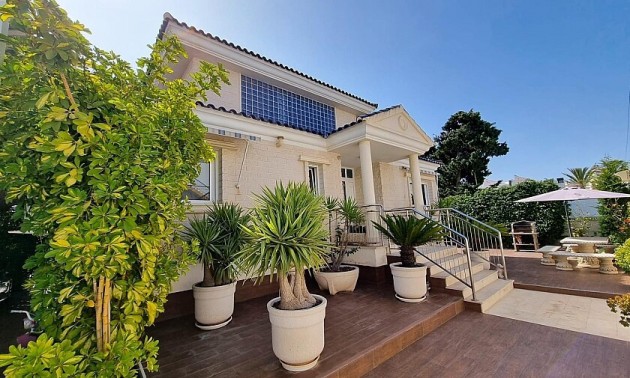Villa - A Vendre - Torrevieja - La Mata