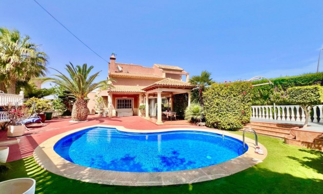 Villa - A Vendre - Torrevieja - Torrevieja Centro