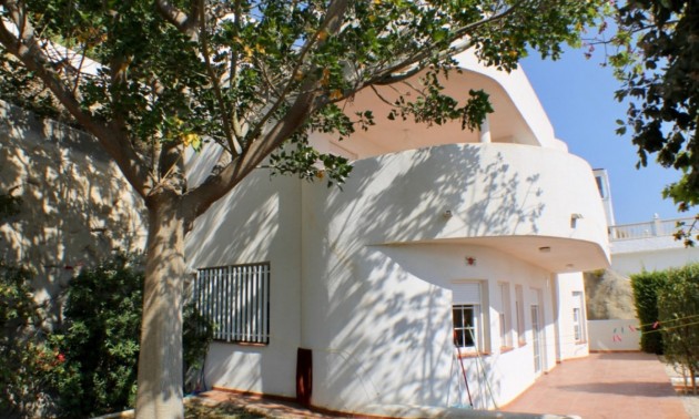Villa - A Vendre - Villajoyosa - Montiboli
