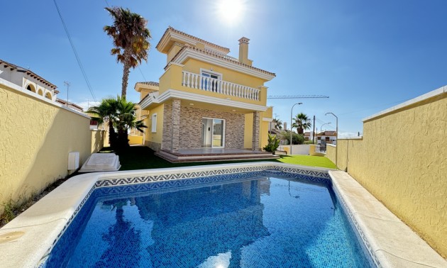 Villa - A Vendre - Villamartin - Villamartin