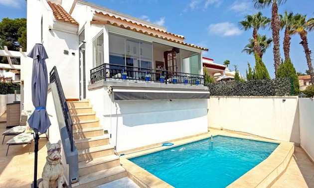 Villa - A Vendre - Villamartin - Villamartin