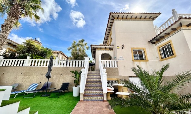 Villa - A Vendre - Villamartin - Villamartin