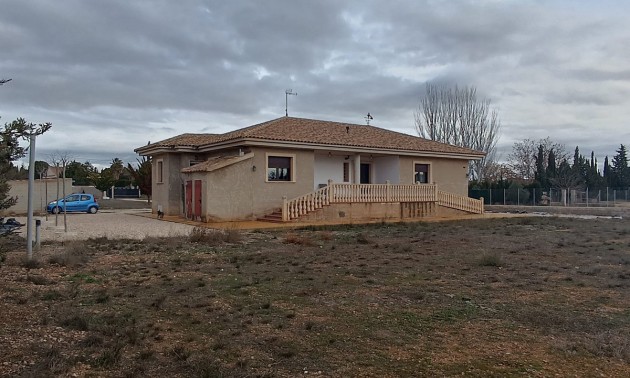 Villa - A Vendre - Yecla - CSPX-21052