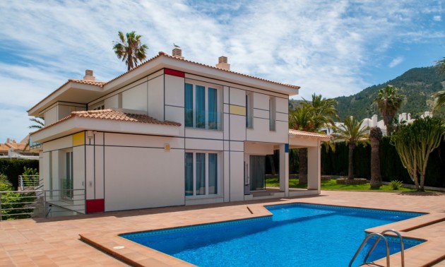 Villa -  -  - Albir