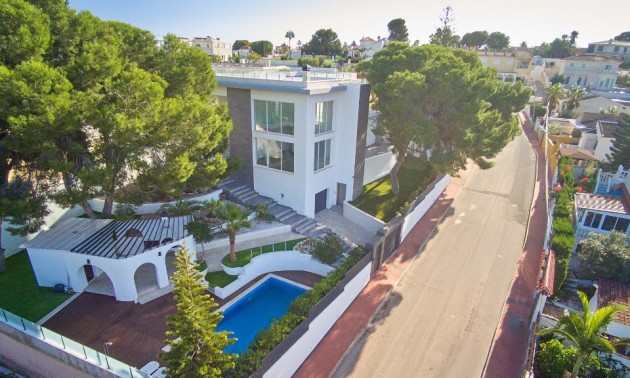 Villa -  -  - CSPX-15179