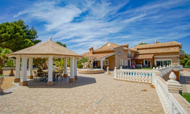 Villa -  -  - CSPX-52018