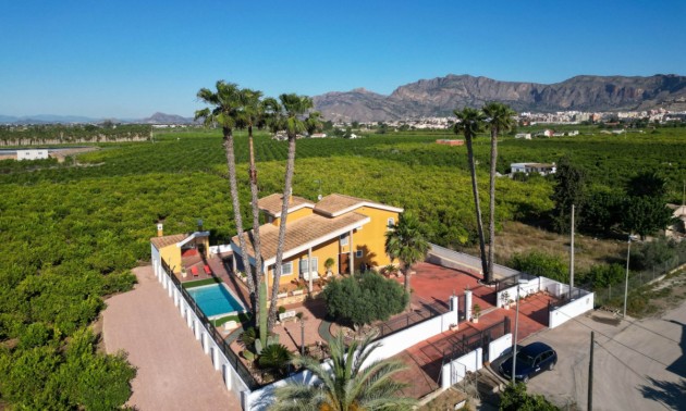 Villa -  -  - CSPX-63670