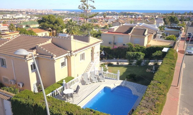 Villa -  -  - CSPX-80999