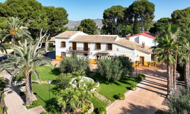 Villa -  -  - Elda Centro