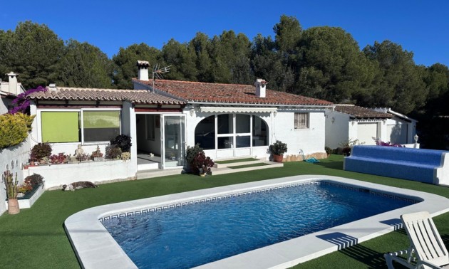 Villa -  -  - Moraira