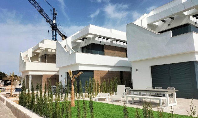 Villa - Nouvelle Construction - Pilar de la Horadada - CSPN-81391