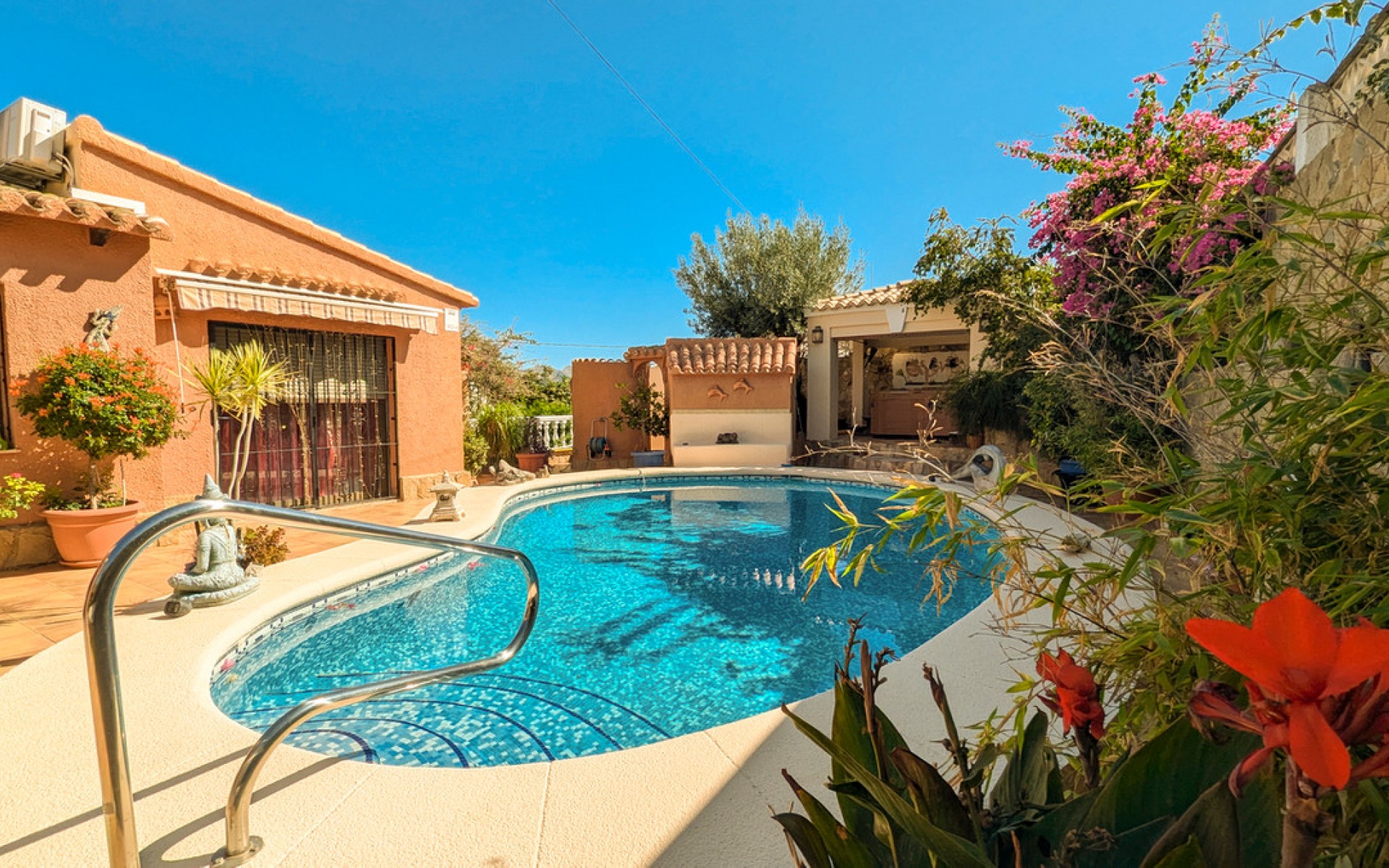  - Villa - Orba - Orba Centro