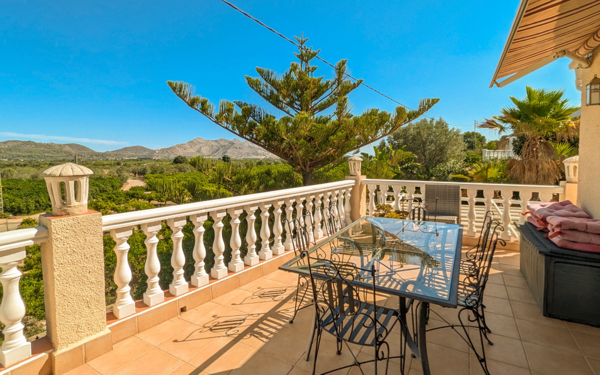  - Villa - Orba - Orba Centro