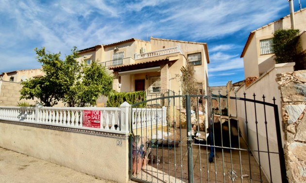 Villa - Resale - Algorfa - Lo Crispín