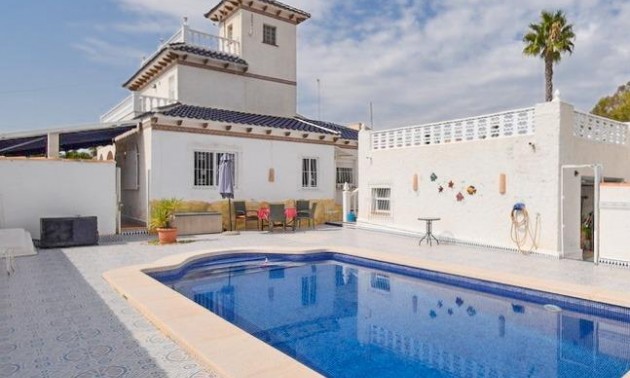 Villa - Resale - Cabo Roig - Cabo Roig