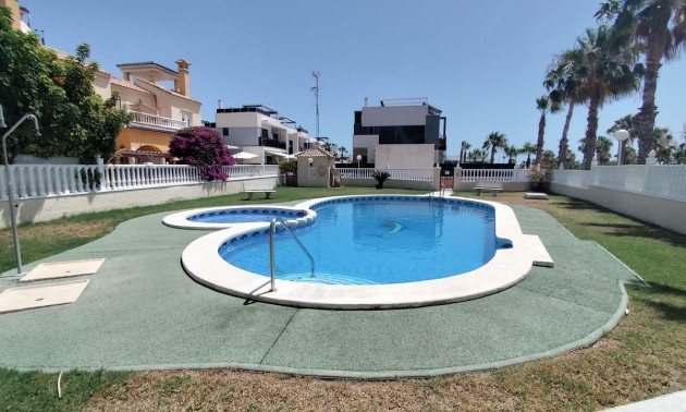 Villa - Resale - Cabo Roig - Cabo Roig