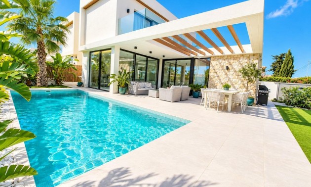 Villa - Resale - Cabo Roig - Cabo Roig