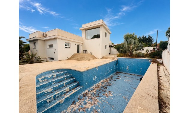 Villa - Resale - Ciudad Quesada - Town Center