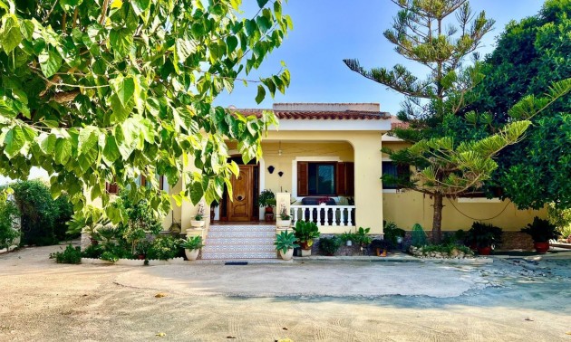 Villa - Resale - Daya Vieja - Daya Vieja
