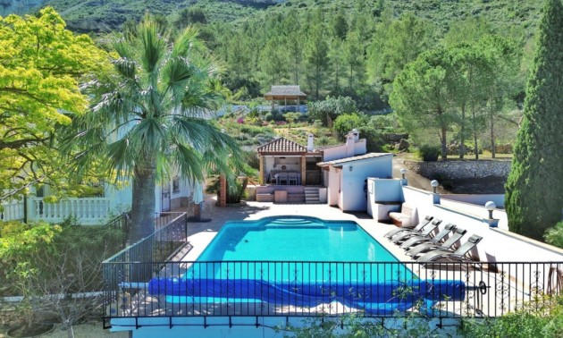 Villa - Resale - Dénia - Denia Centro