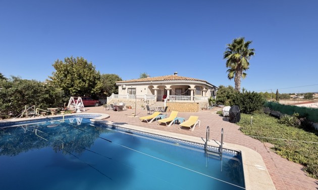 Villa - Resale - Gea de Truyols - Gea de Truyols